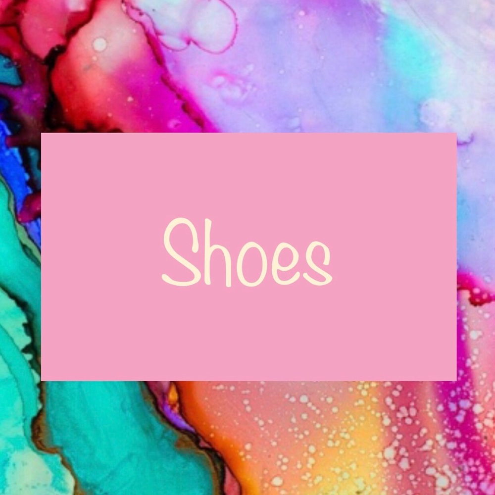 Shoes ✨READ DESCRIPTION BOX✨